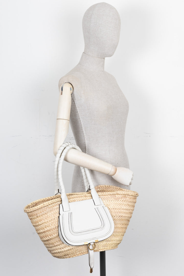 CHLOÉ Marcie Panier moyen en raphia et cuir blanc