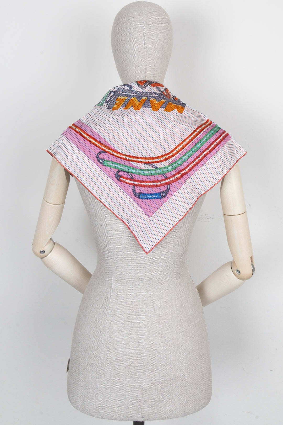 HERMÈS Chevaloscope Neon Pointille 70 Silk Carré