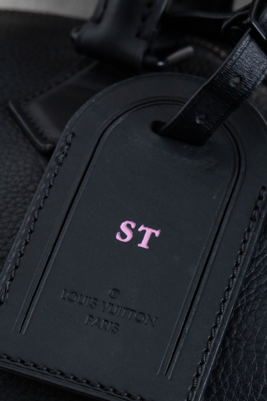 LOUIS VUITTON Speedy P9 Bandouliere 30 Leather Ultra Black