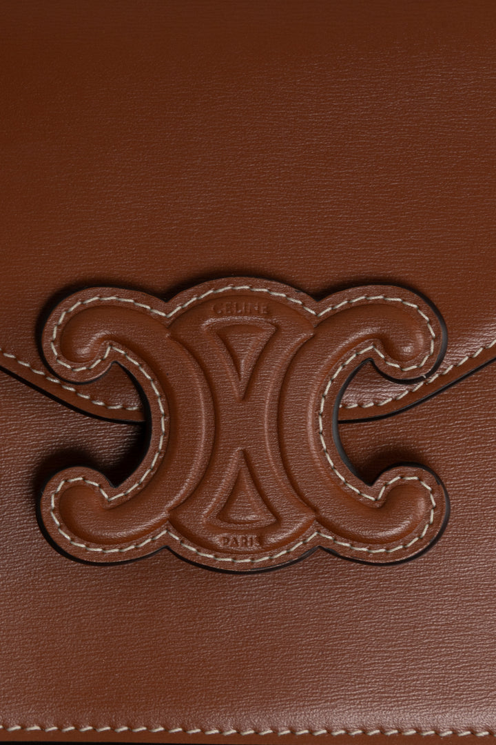CELINE Triomphe Wallet On Chain Brown
