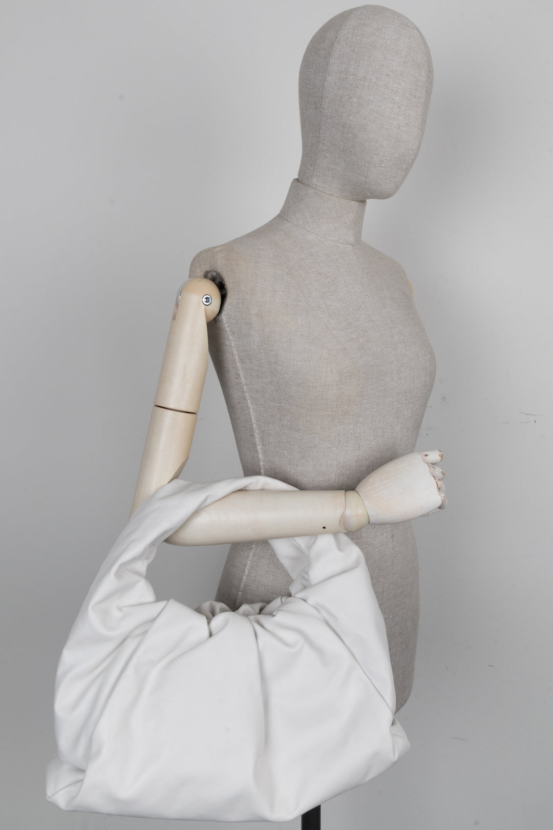 BOTTEGA VENETA The Shoulder Pouch White