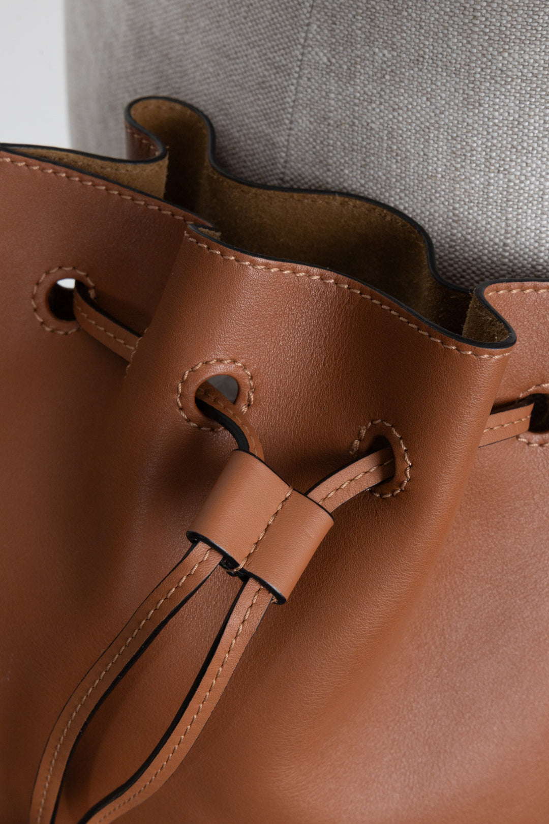 LOEWE Horseshoe Crossbody Bag Cognac