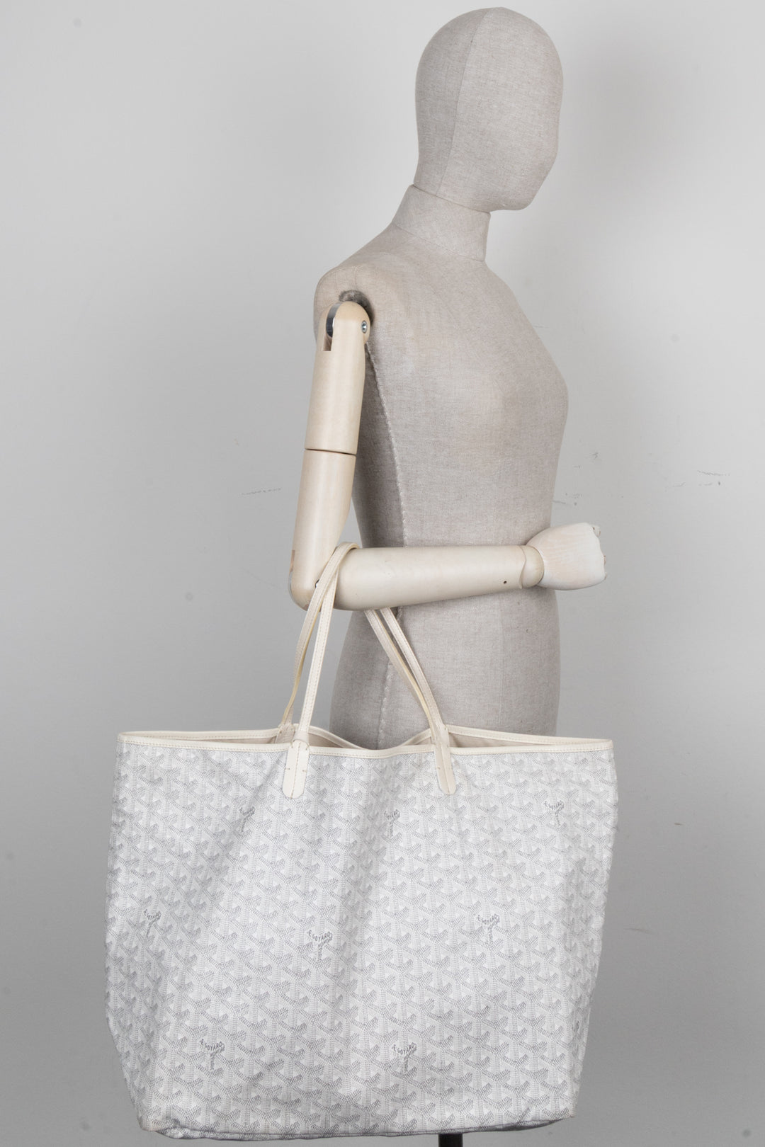 GOYARD Saint Louis GM Goyardine White