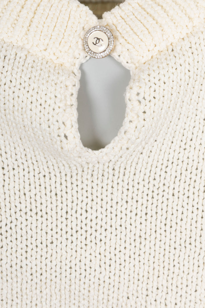 CHANEL Cropped Sweater Ivory