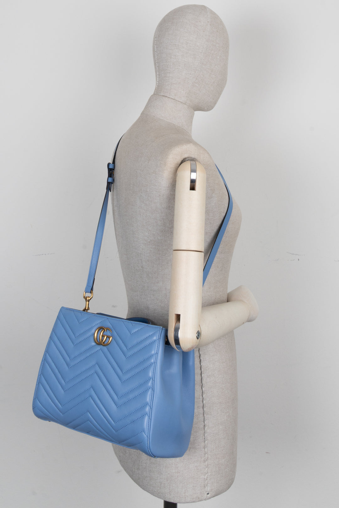 GUCCI Marmont Tote Small Blue