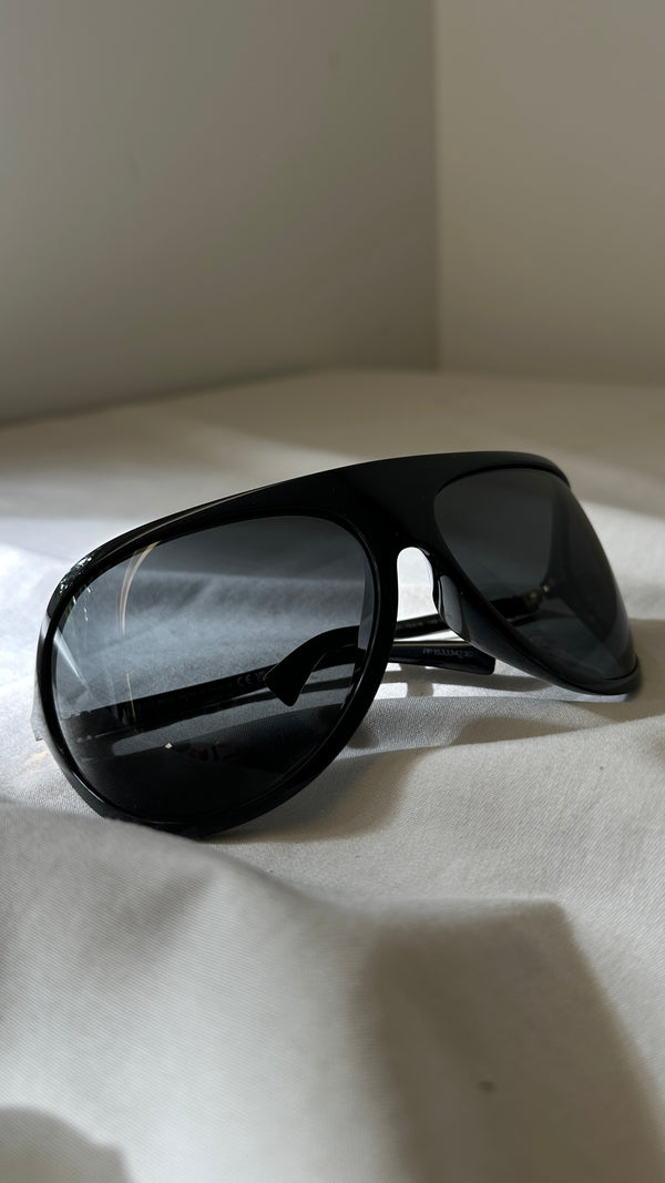 MIUMIU SMU A01 Sunglasses Black