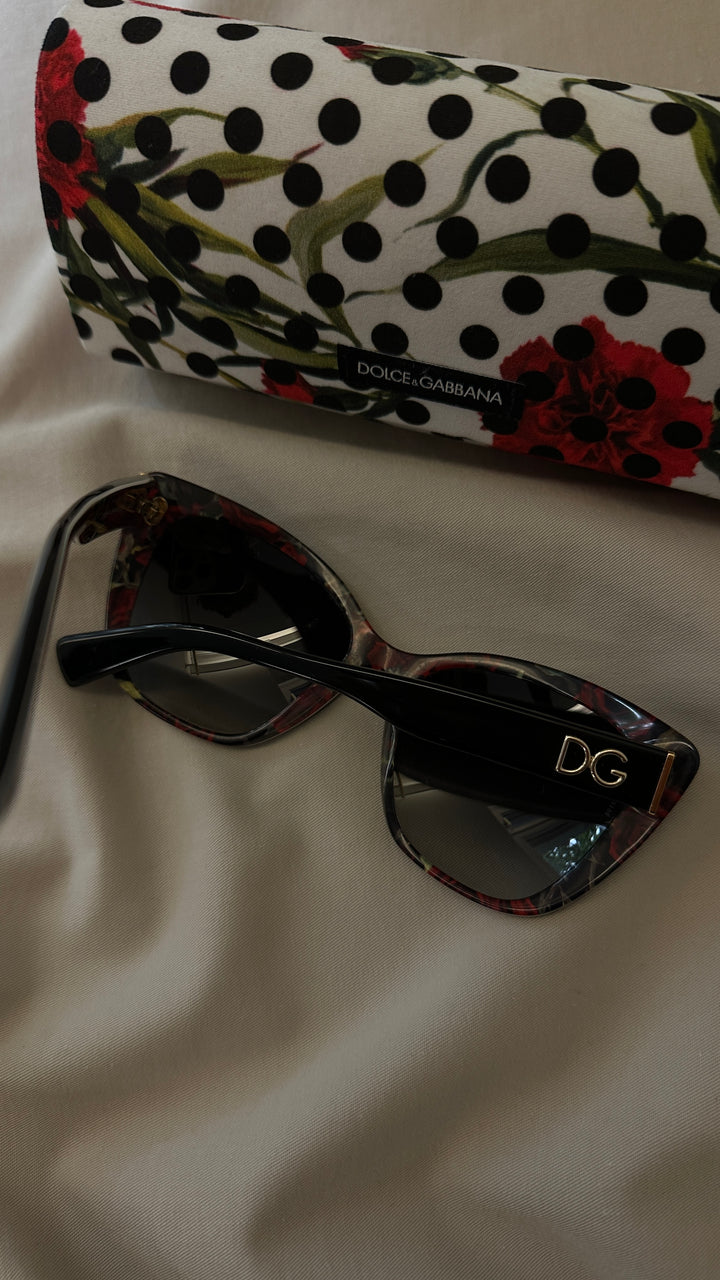 DOLCE&GABBANA DG4216 Sunglasses Black