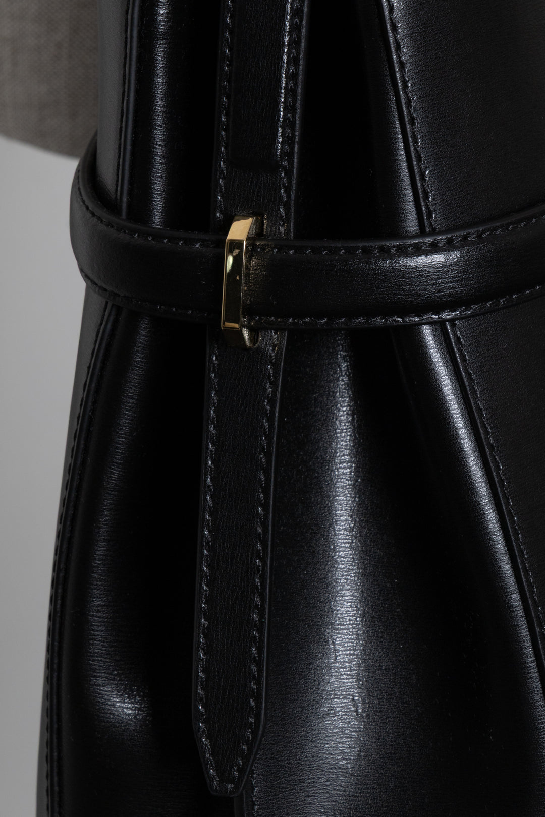 TOTEME Belted Bucket Bag Black