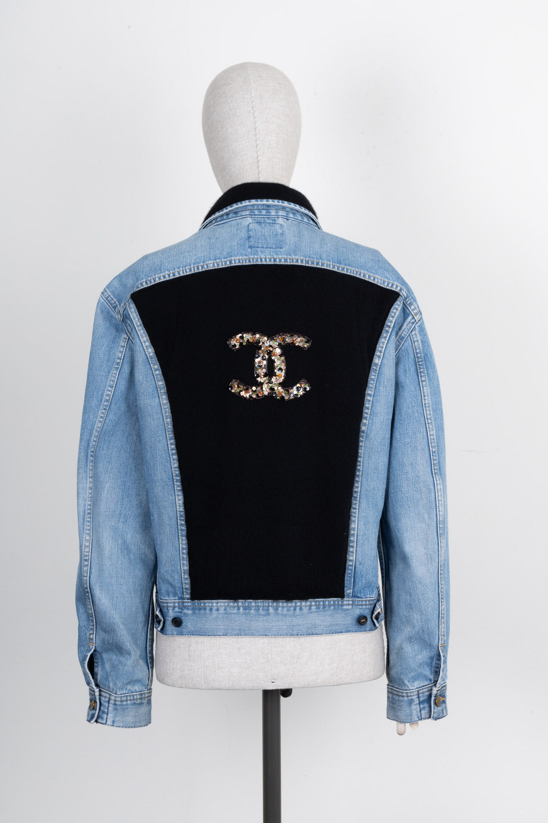 REAWAKE ATELIER Chanel Denim Jacket