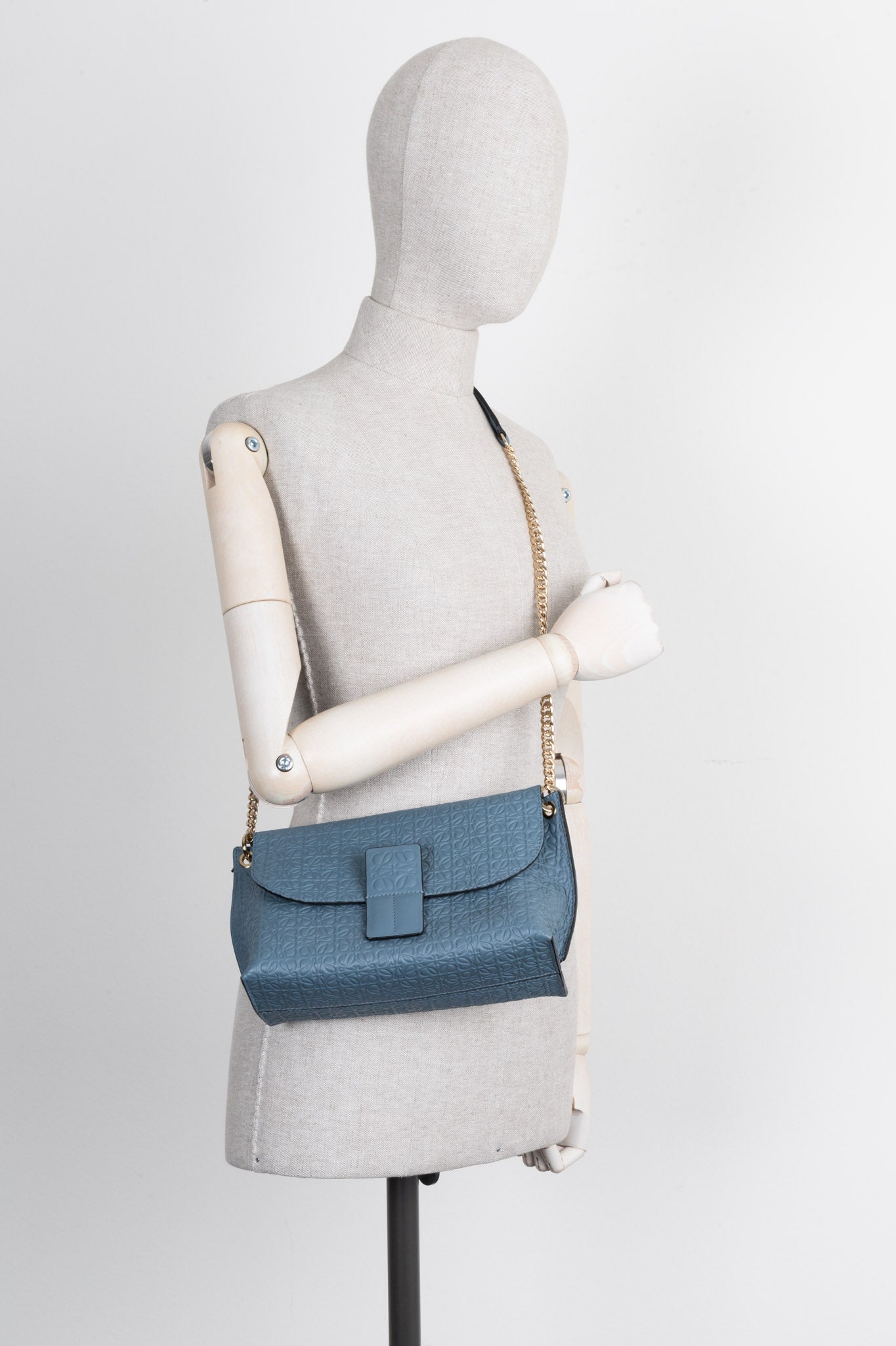 LOEWE Avenue Crossbody Bag Anagram Embossed Leather Light