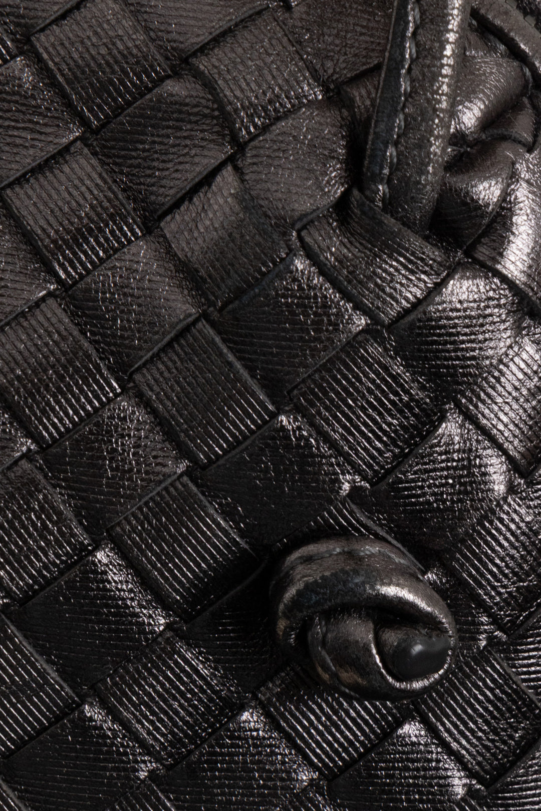 BOTTEGA VENETA Nodini Crossbody Bag Silver Metallic