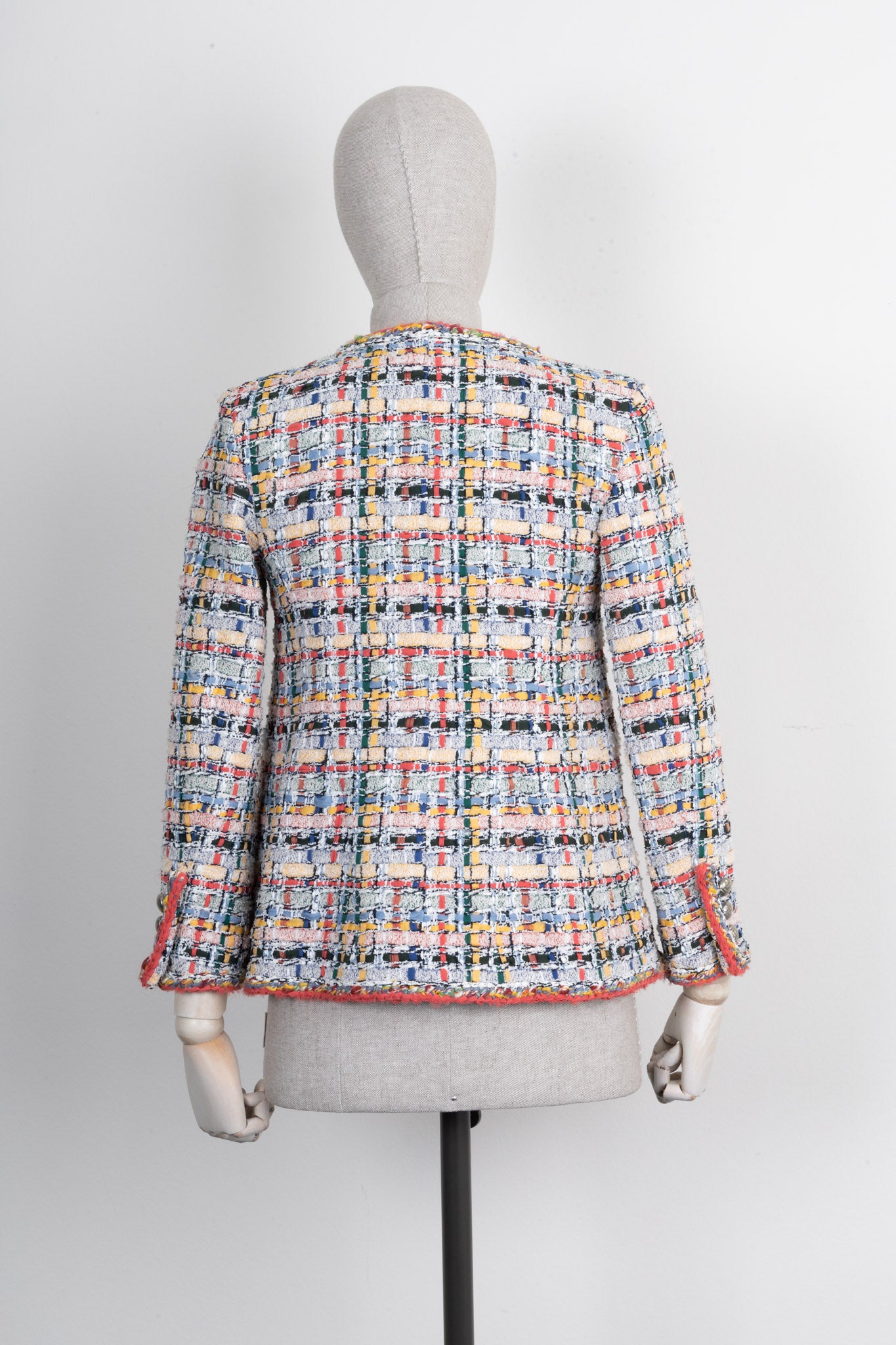 CHANEL 2015 Fantasy Tweed Jacket Multicolor – REAWAKE