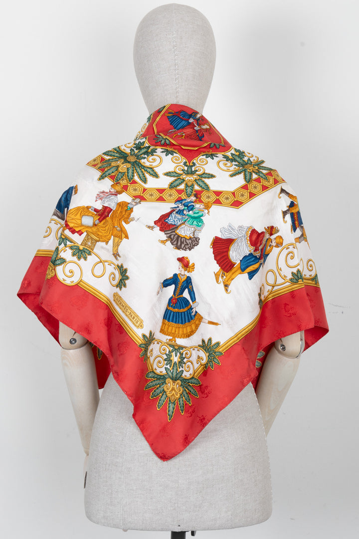 HERMÈS Joies d'Hiver Carré 90 Soie Rouge Blanc