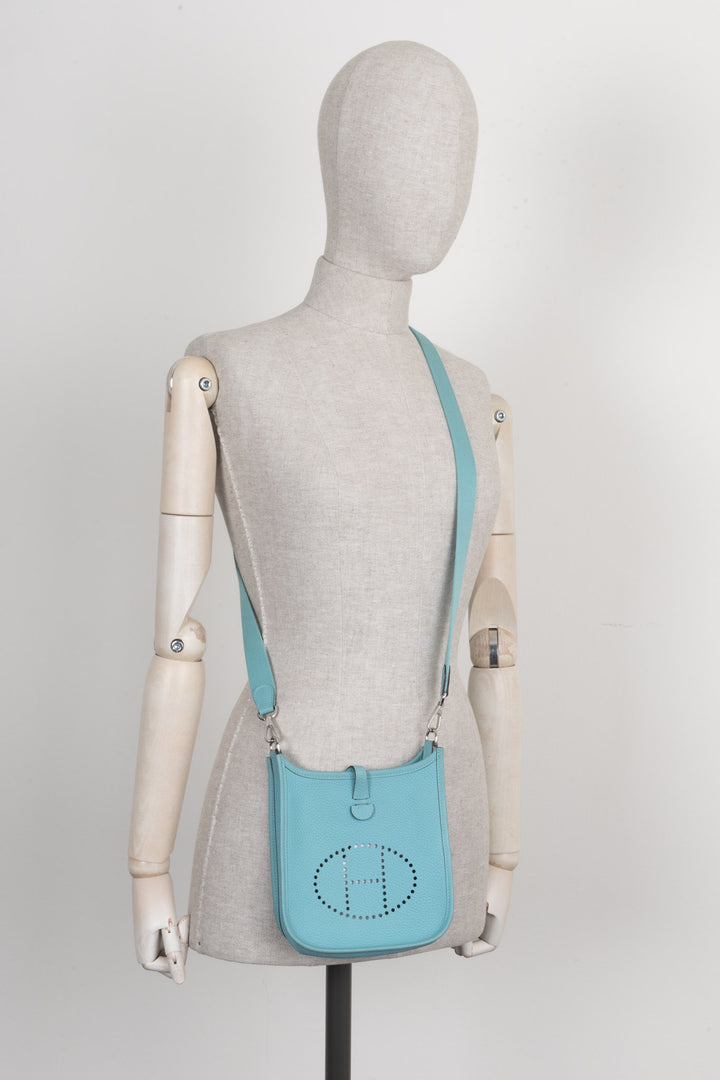 HERMÈS Evelyne 16 TPM Clémence Bleu Saint Cyr