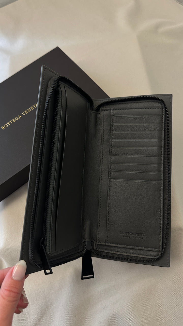 BOTTEGA VENETA Zip Around Wallet Intrecciato Grey