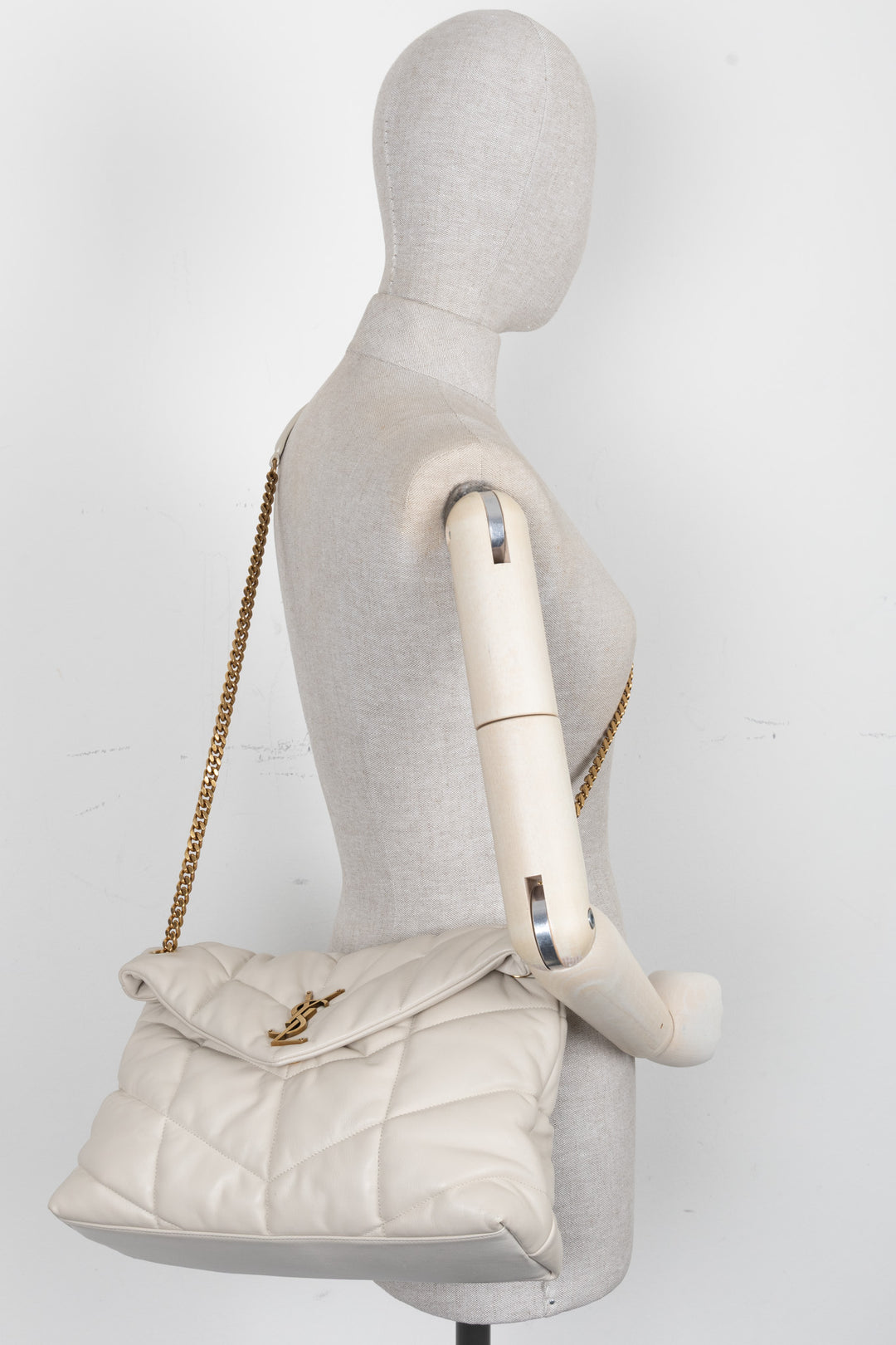 SAINT LAURENT Sac Loulou Ivoire