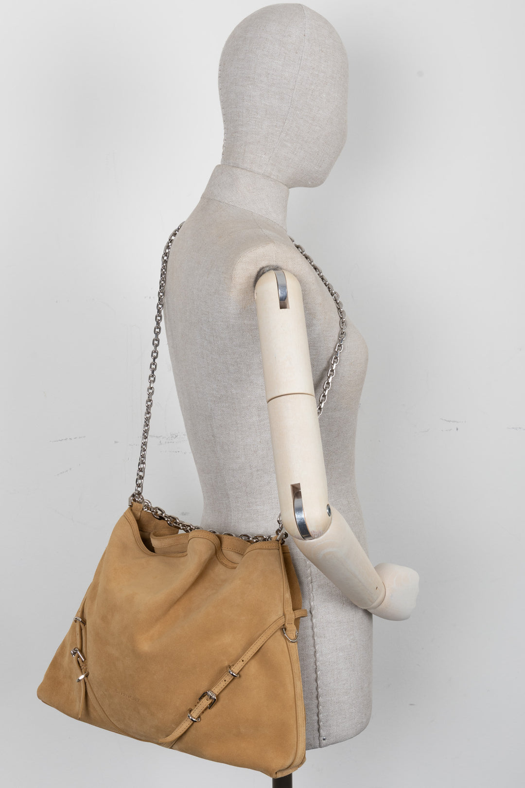 GIVENCHY Sac Voyou à chaîne moyen en daim beige