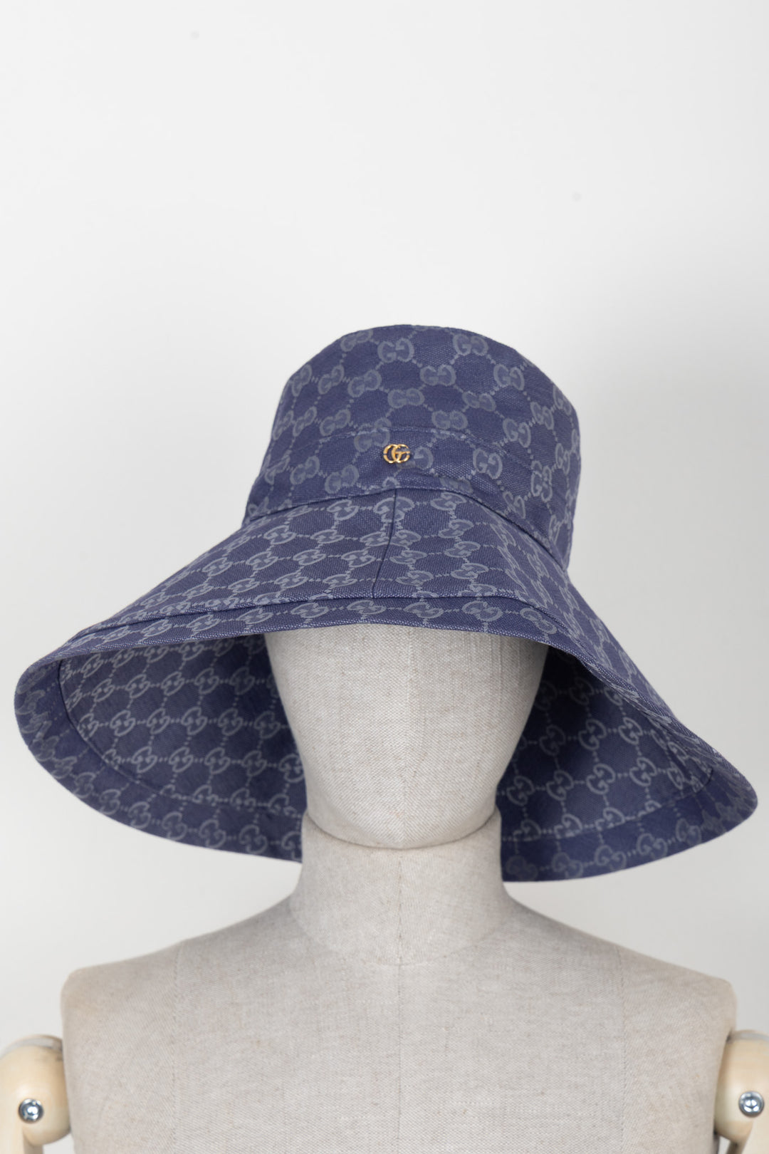 GUCCI GG Wide Brim Hat Canvas Blue