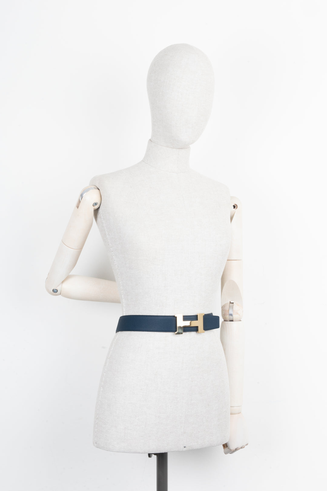 HERMÈS Constance H 38mm Belt Bleu Noir