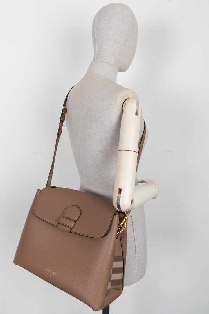 BURBERRY Camberley Épaule Marron