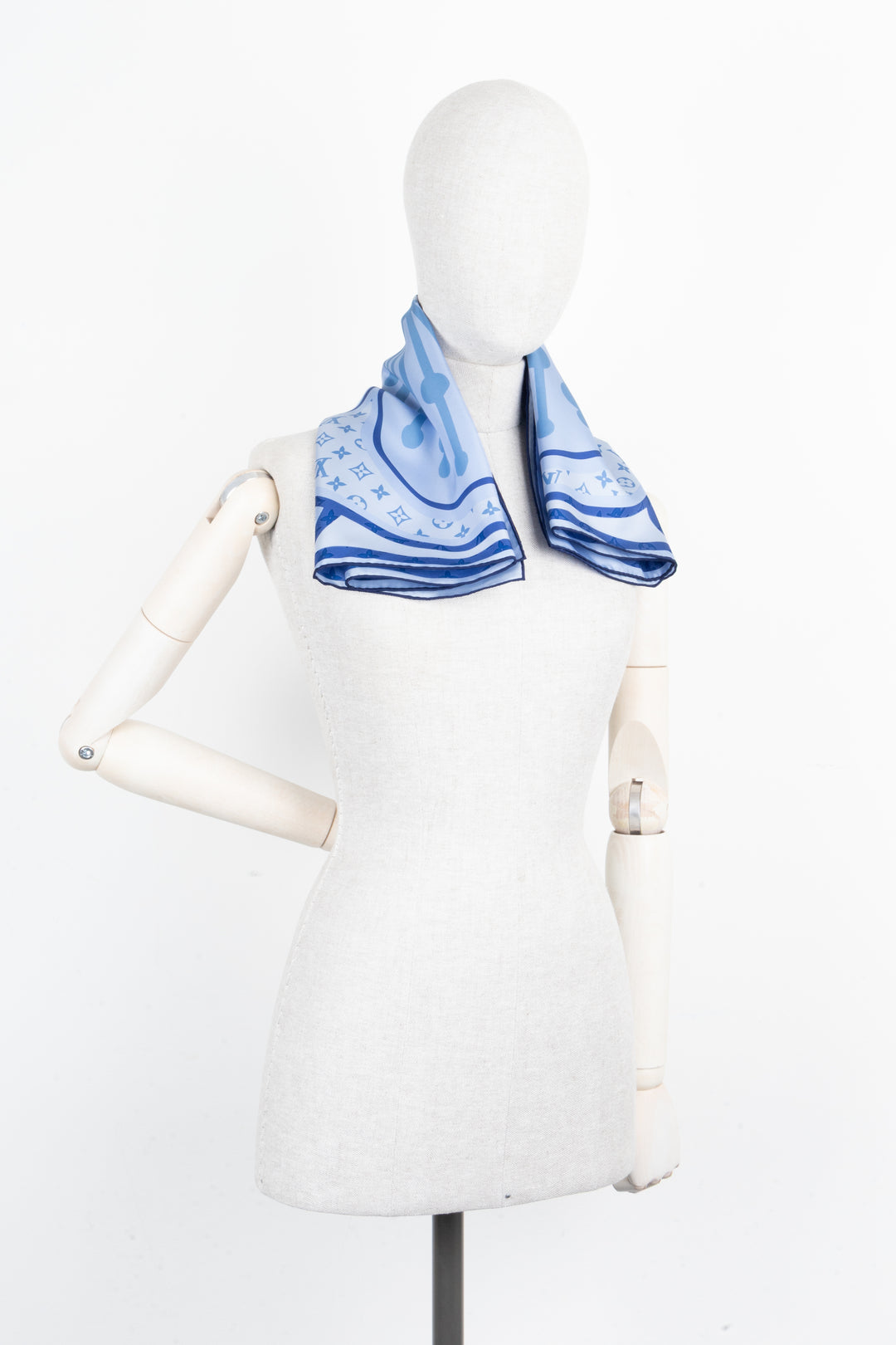 LOUIS VUITTON Blossom 90 Scarf Silk Blue
