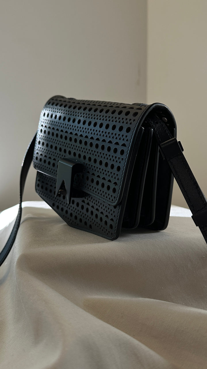 ALAÏA Le Papa Small Vienne Bag Black