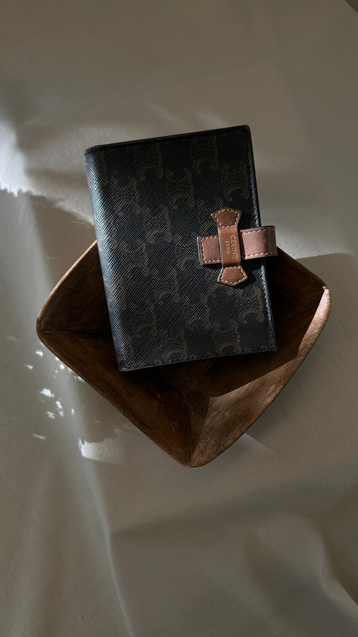 CELINE Triomphe Wallet Brown