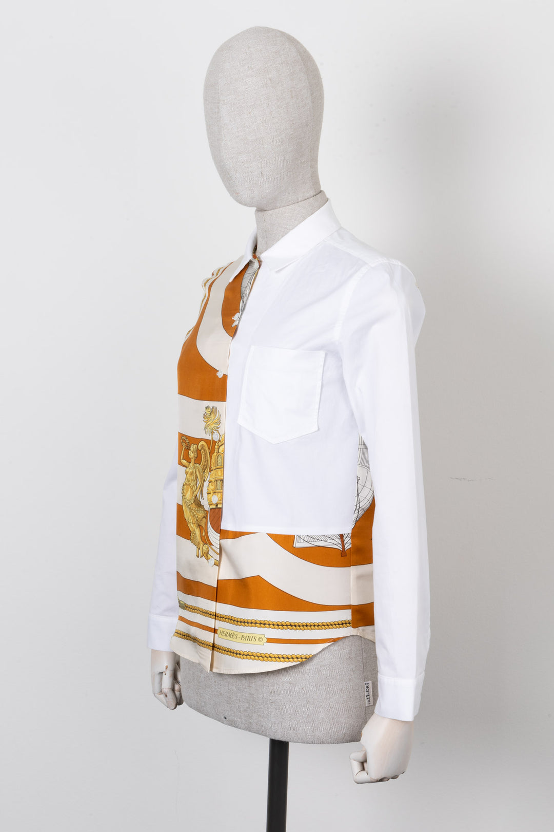 REAWAKE ATELIER Top White Hermès