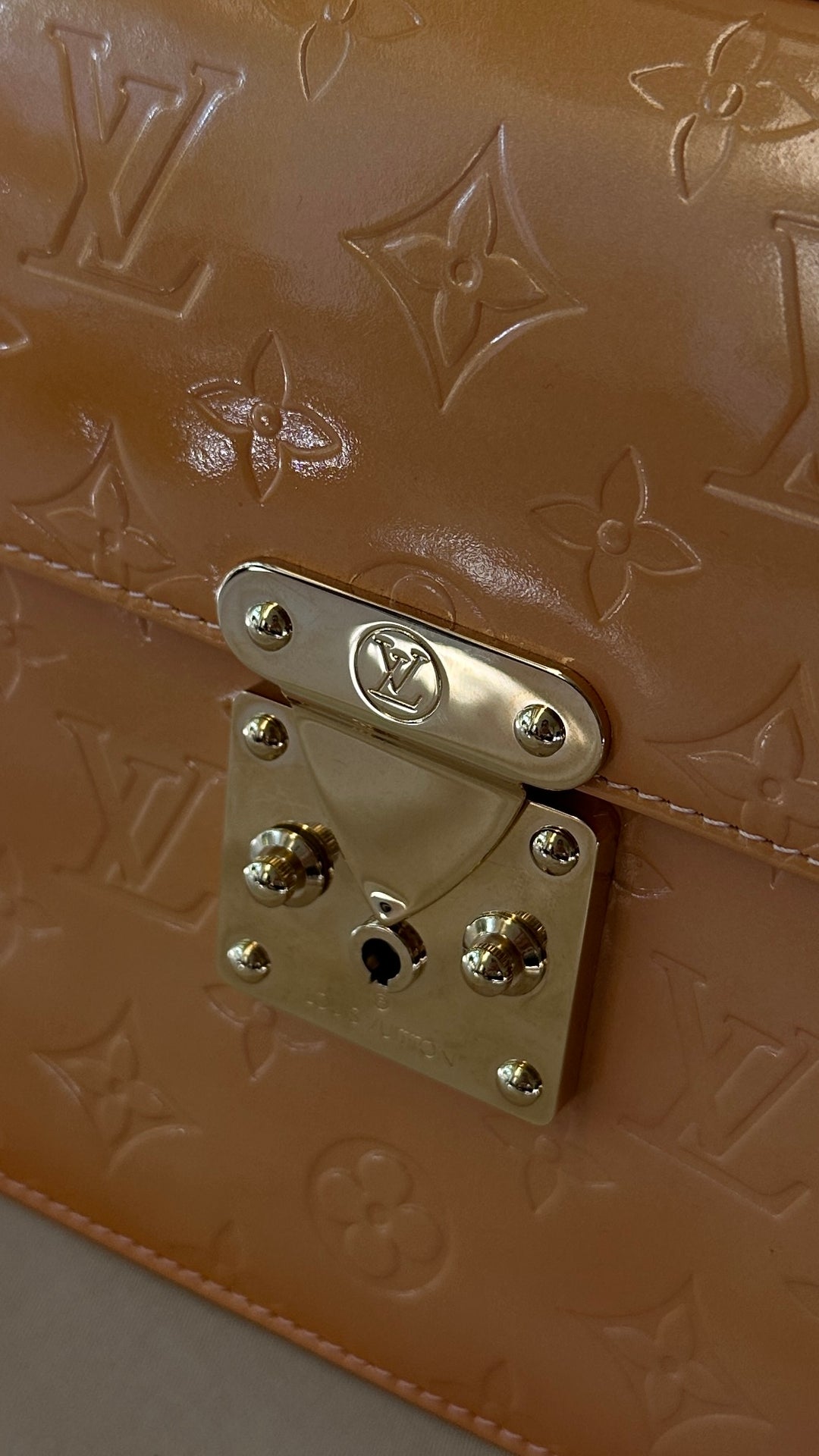 LOUIS VUITTON Spring Street Bag Vernis Orange