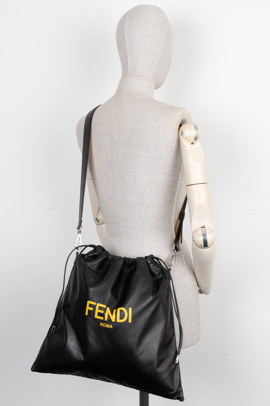 FENDI Logo Drawstring Tote Bag Black