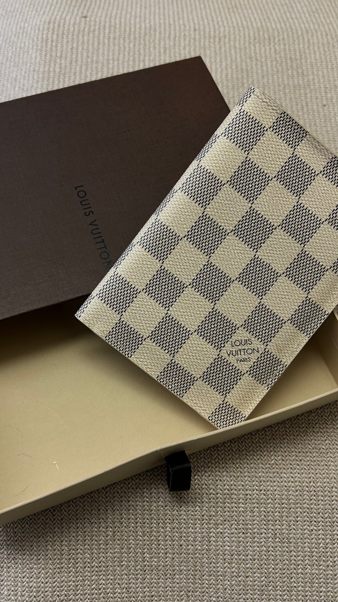 LOUIS VUITTON Passport Cover Damier Azur