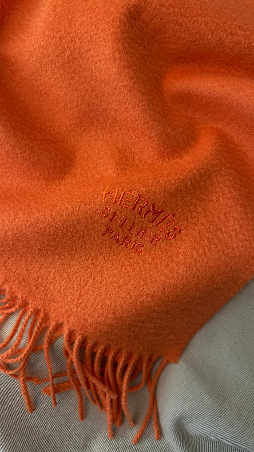 HERMÈS Sellier Fringed Scarf Cashmere Orange
