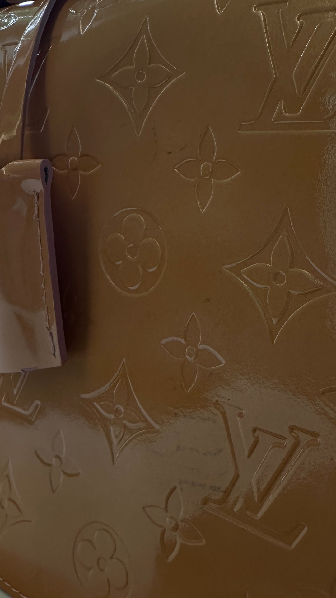 LOUIS VUITTON Spring Street Bag Vernis Orange