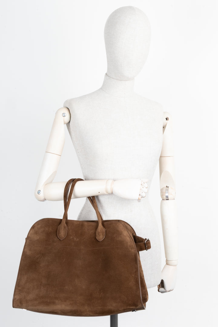 THE ROW Soft Margaux 15 Suede Brown