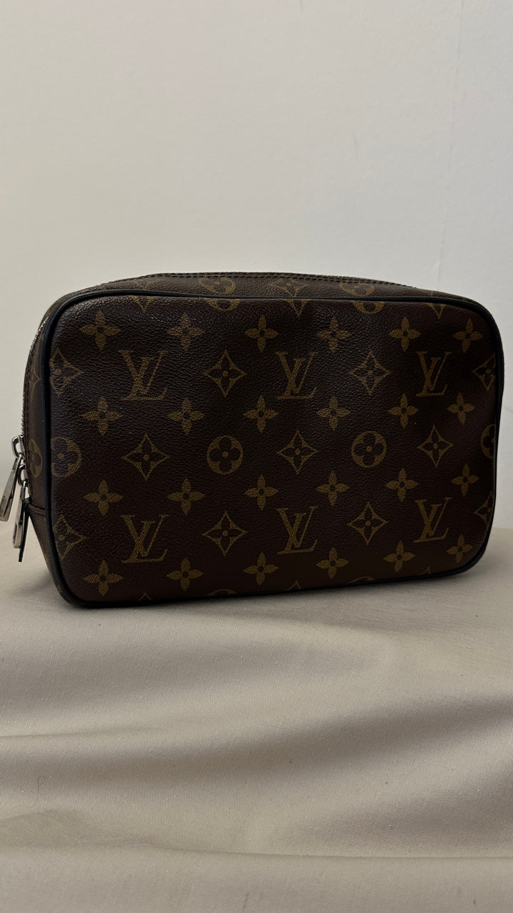 LOUIS VUITTON Toiletry Zip Pouch MNG Canvas