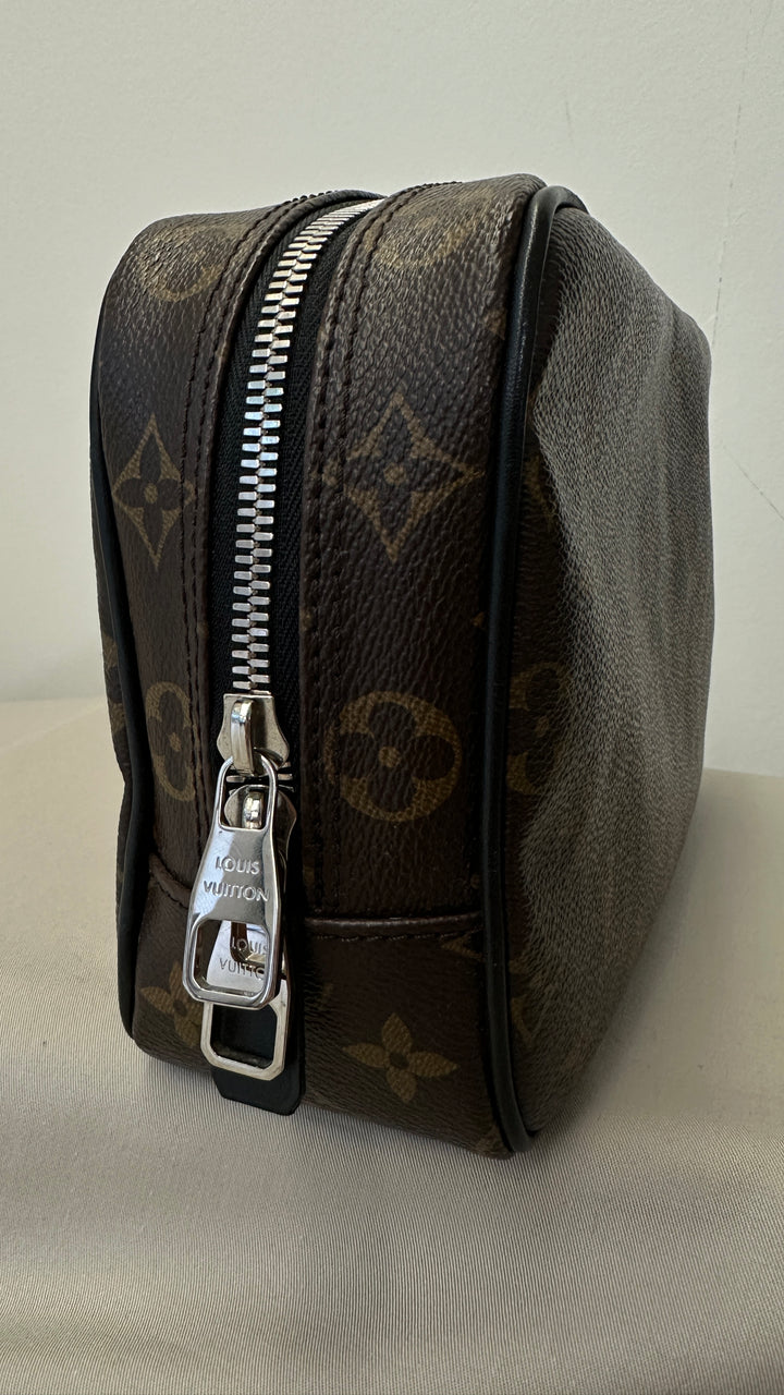 LOUIS VUITTON Toiletry Zip Pouch MNG Canvas