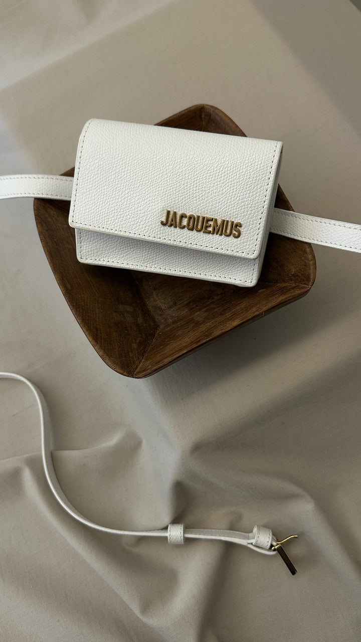 JACQUEMUS Le Ceinture Bello Belt Bag White