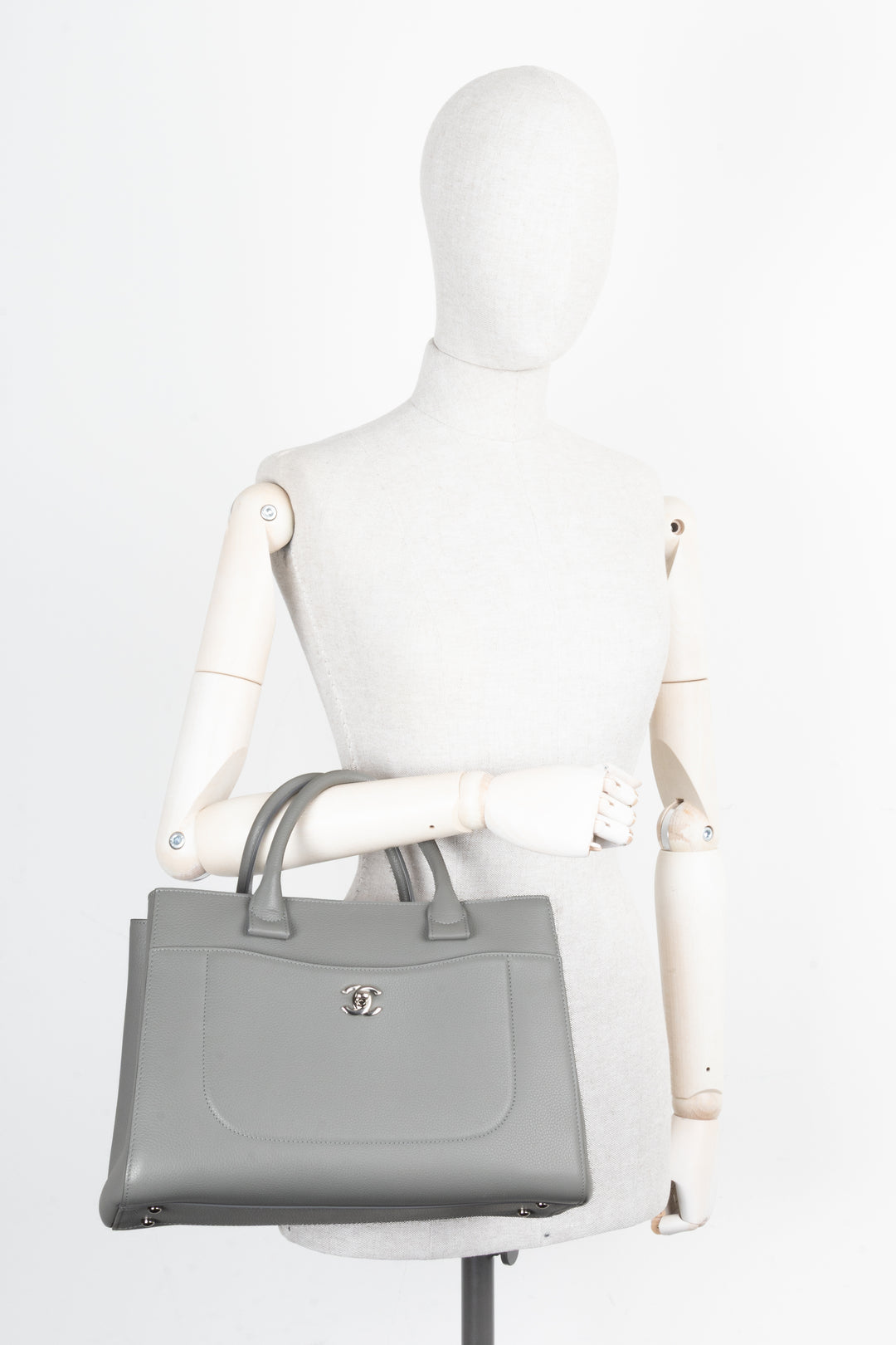 CHANEL Neo Executive Tote Grey