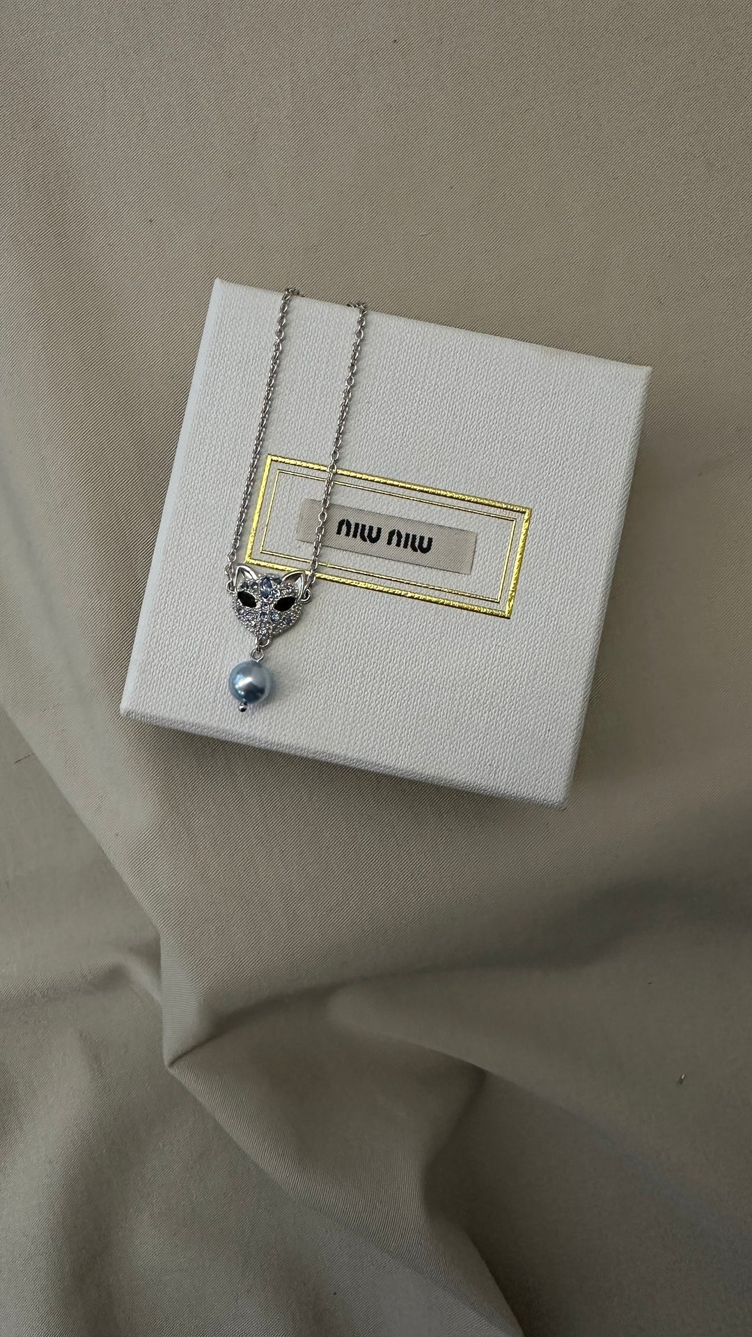 MIUMIU Cat Pearl Bracelet with Extra Lace Blue