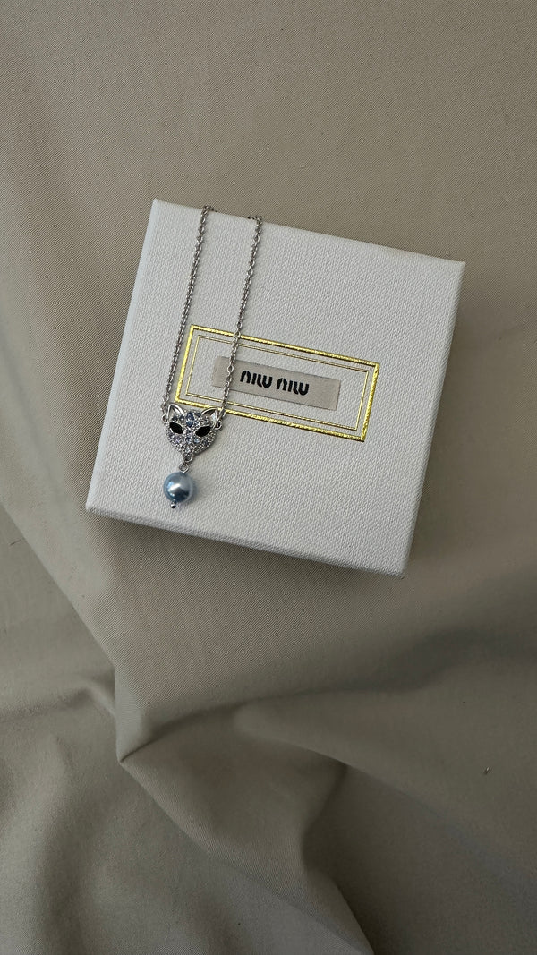 MIUMIU Cat Pearl Bracelet with Extra Lace Blue