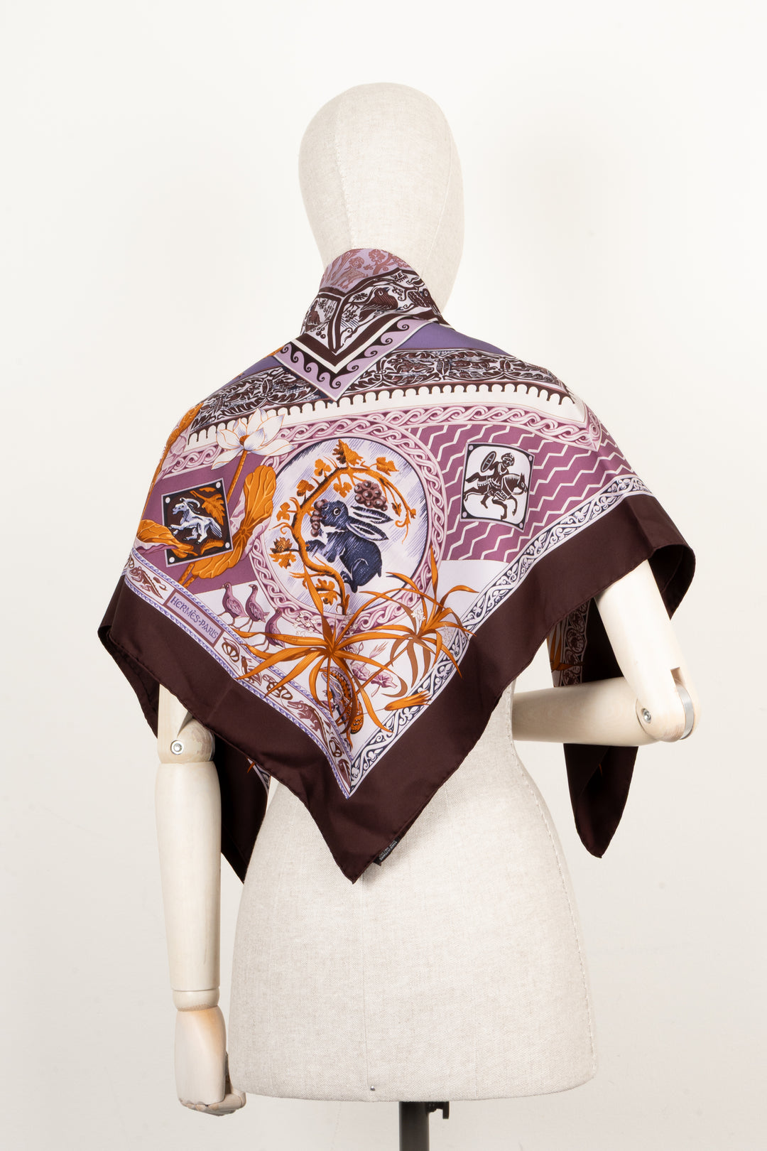 HERMÈS Jardin des Coptes Carré Silk Purple