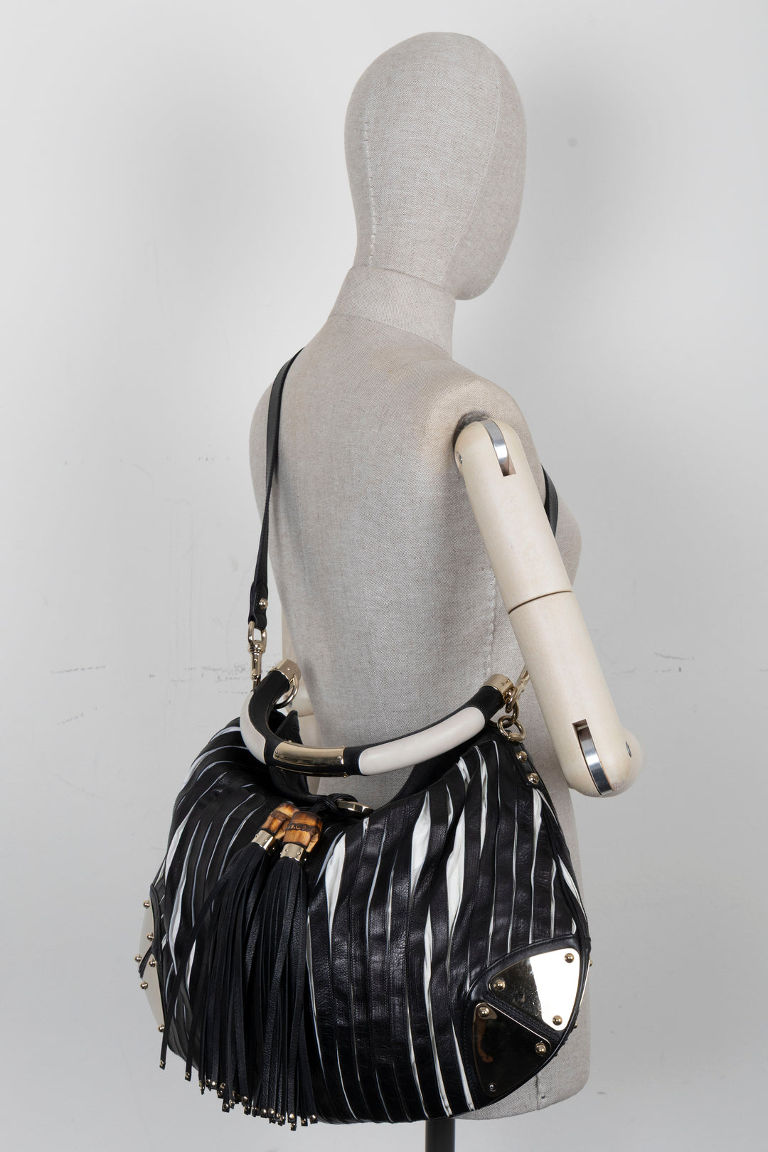 GUCCI Indy Hobo Bag Leather Black White