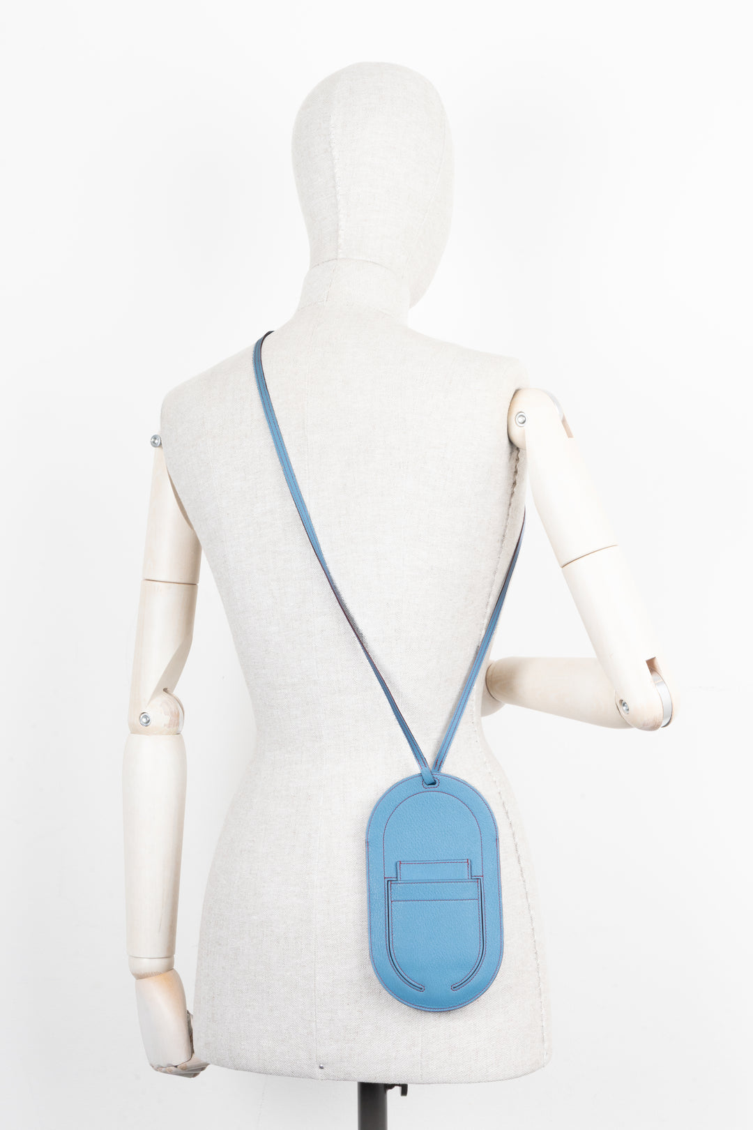 HERMÈS In The Loop Phone Bag Blue