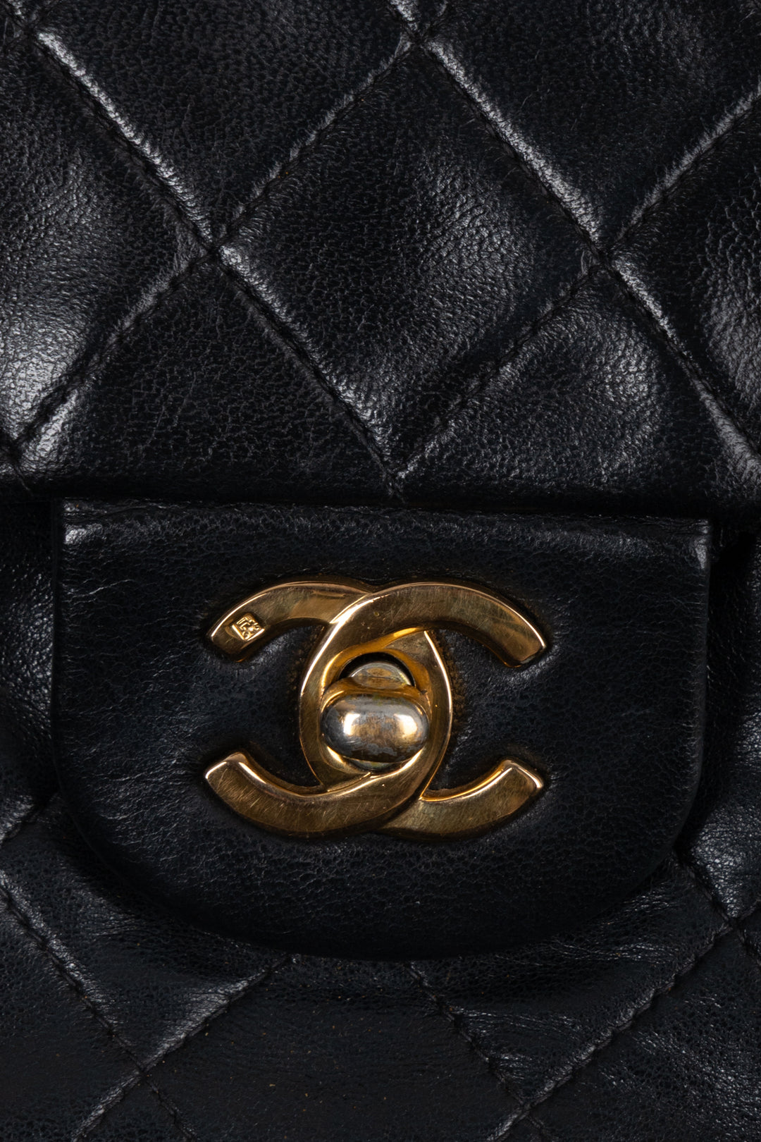 CHANEL Vintage Medium Double Flap Bag Black