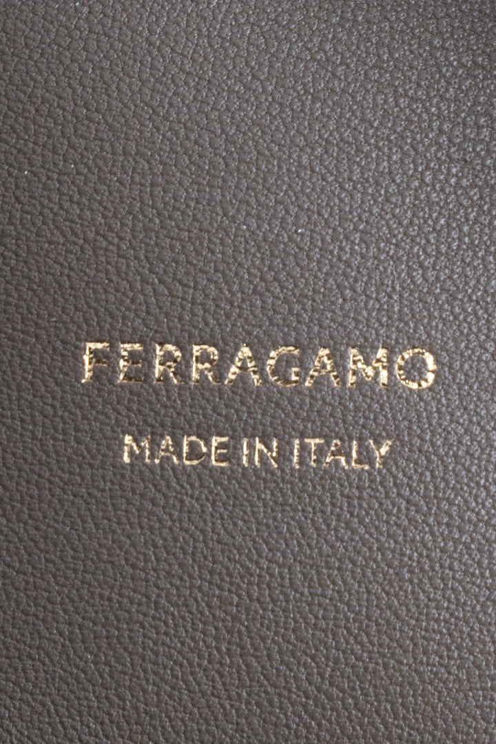 SALVATORE FERRAGAMO Soft Bag Étoupe