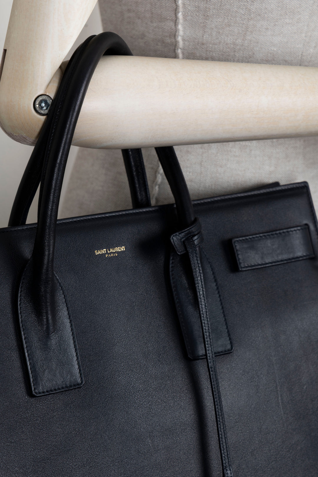 SAINT LAURENT Sac Du Jour Large Black