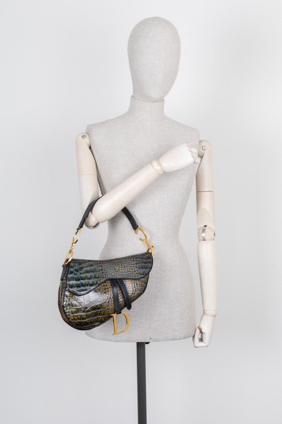 CHRISTIAN DIOR Sac Saddle Croc Embossé Émeraude