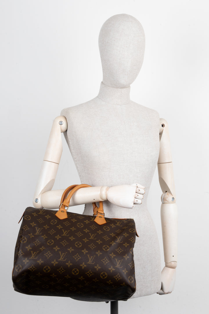 LOUIS VUITTON Speedy 35 MNG Canvas