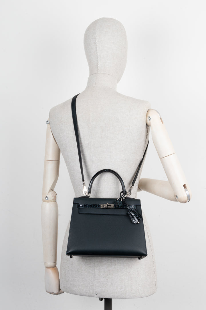 HERMÈS Kelly 25 Sellier Touch Vert Rousseau
