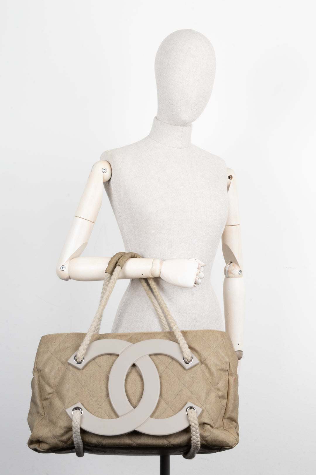 CHANEL 2008 Cruise Yacht CC Tote Bag Beige